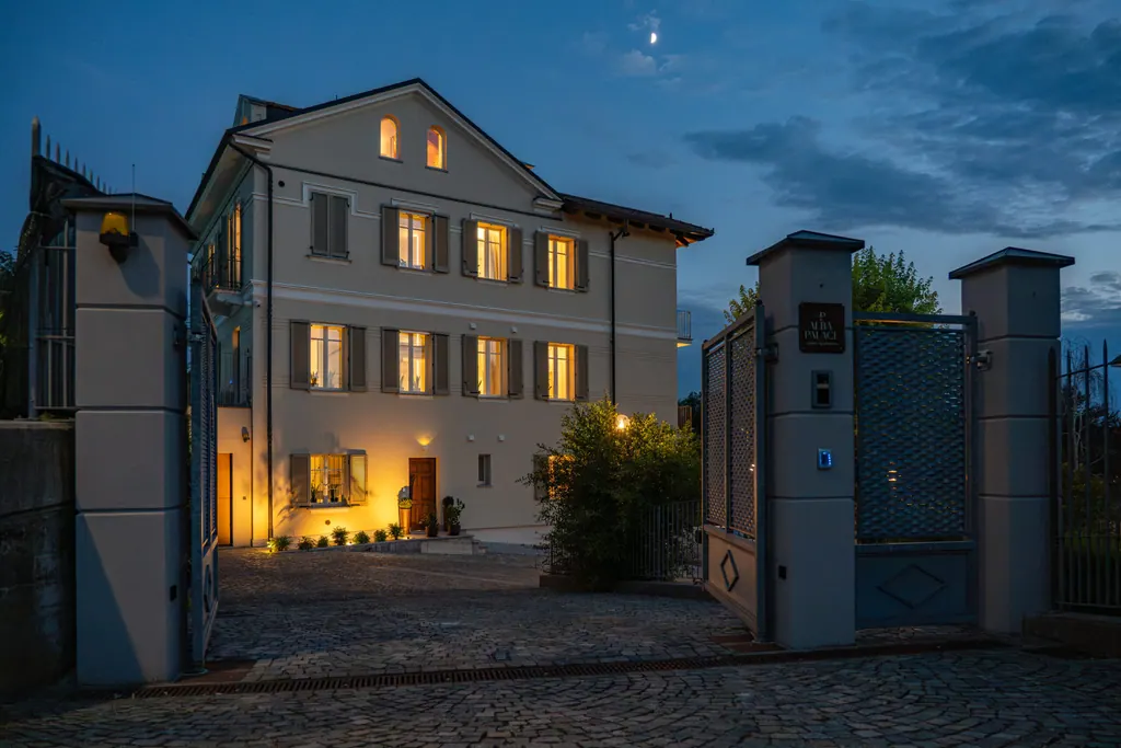 Alba Palace Luxury Apartments